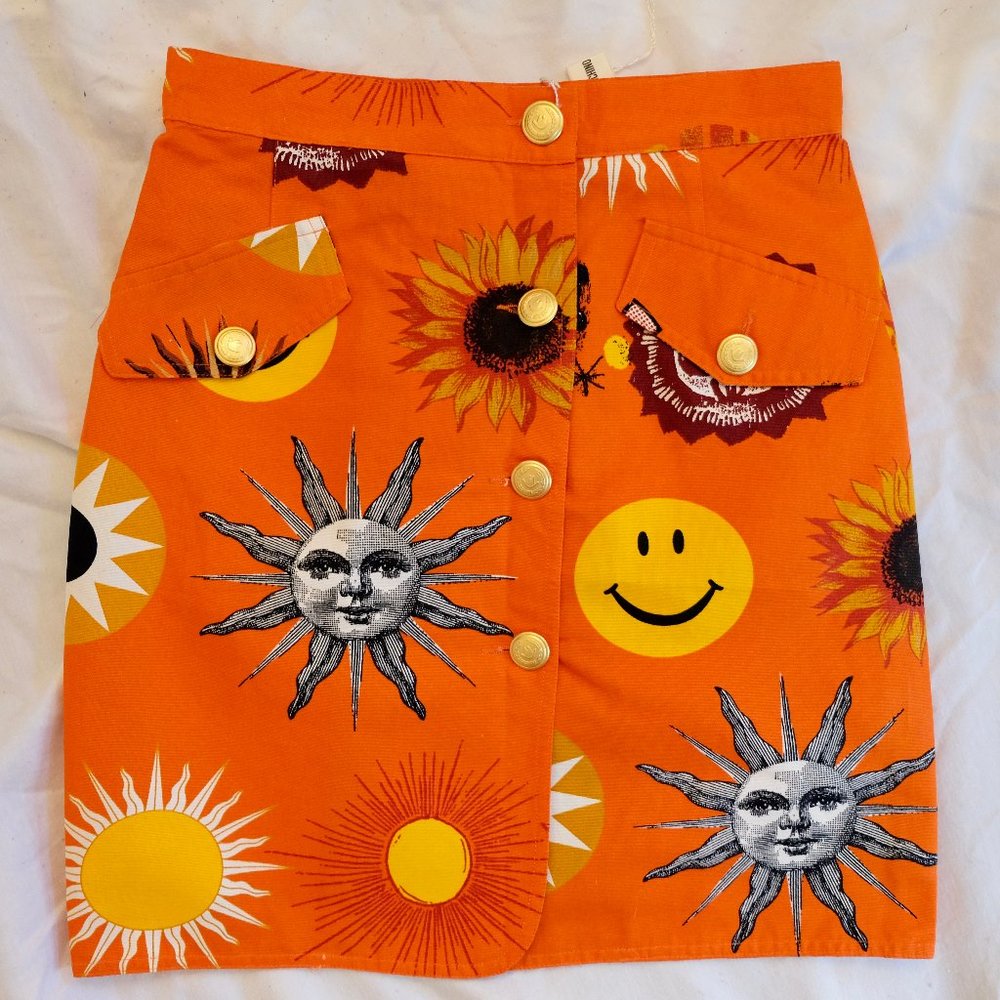 Vintage 90s Moschino Jeans High Waist Skirt. ☀️🌞